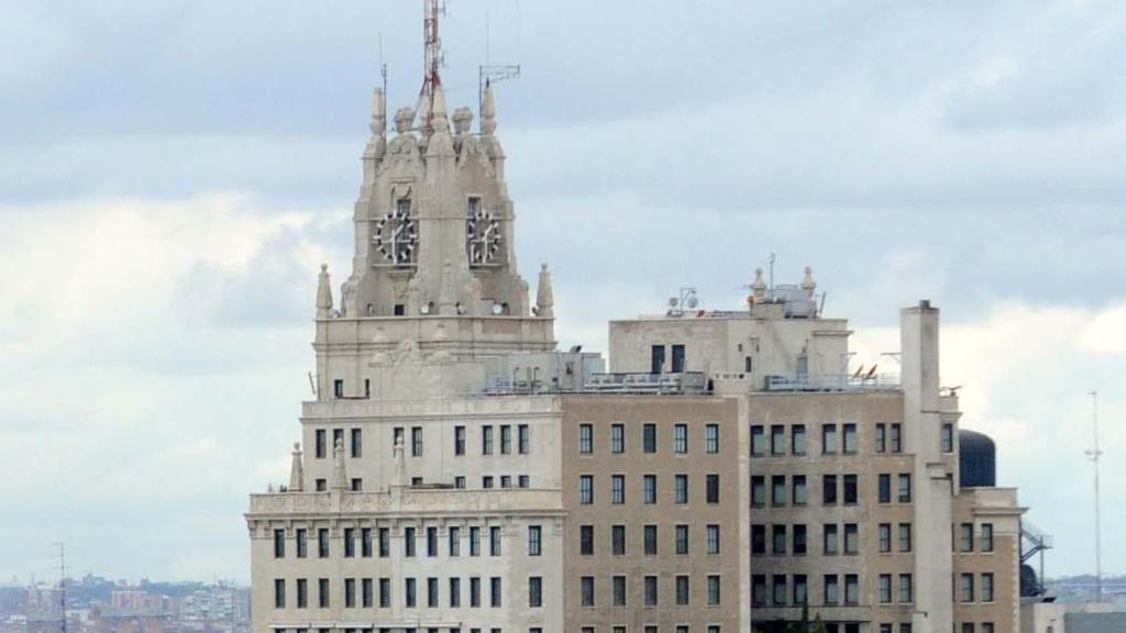 Edificio de Telefónica en la Gran Vía de Madrid, realizado en la década de los 20 del siglo pasado con piedra de Alicante.