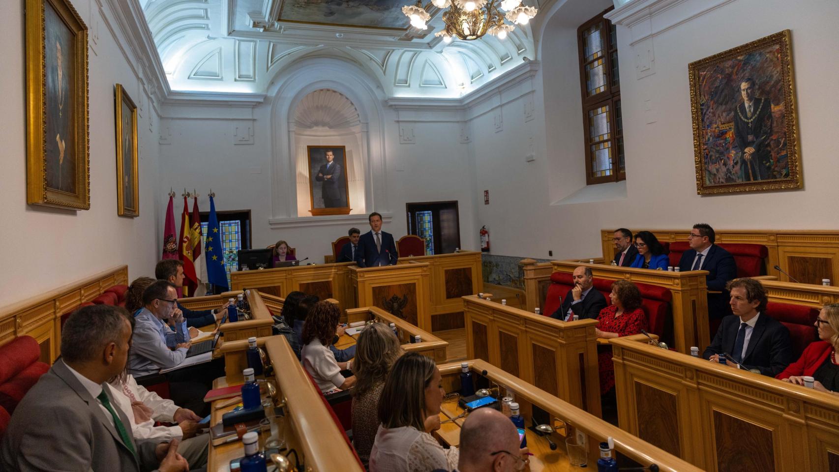 Todas las fotos del Debate sobre el Estado del Municipio en Toledo, el primero de Velázquez como alcalde