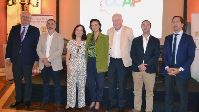 Miembros del CEAP durante las jornadas sobre el sector agro de Andalucía y Portugla.