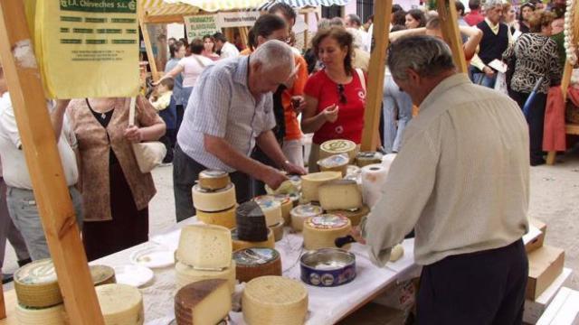 Feria del Queso Artesano de Teba.