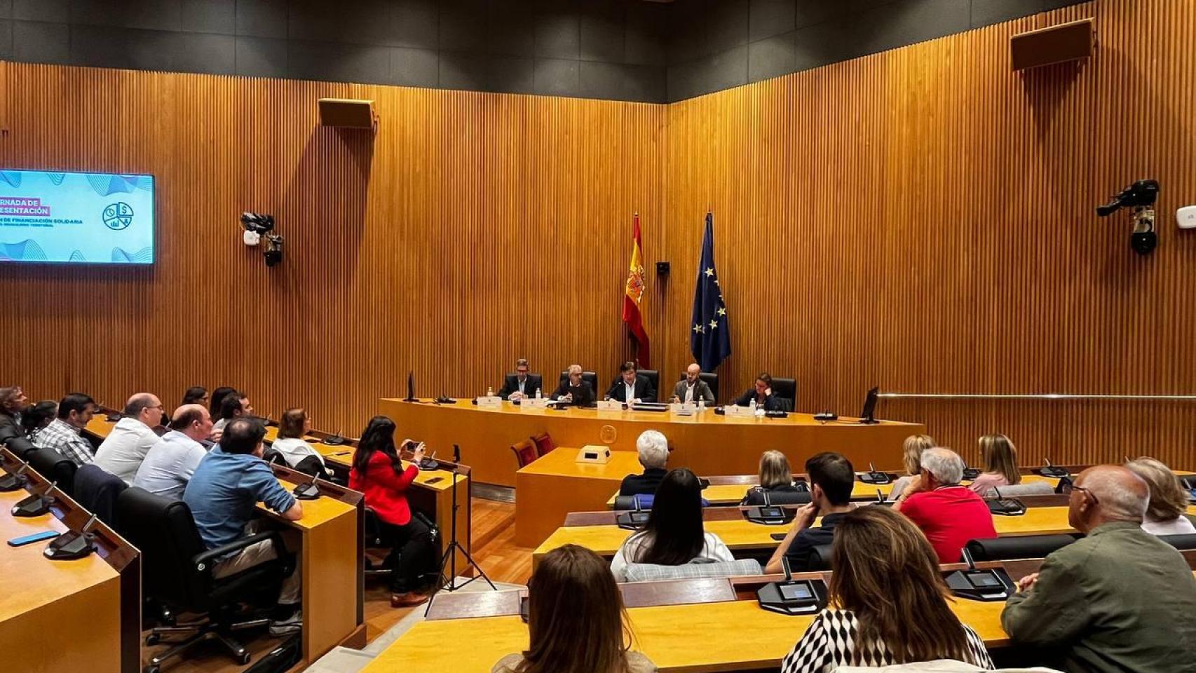 La presentación del plan, en el Congreso.