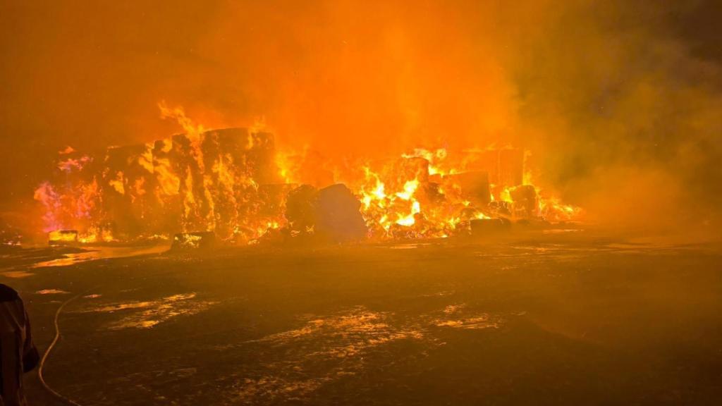 Incendio de una empresa agrícola de Almuniente en Huesca