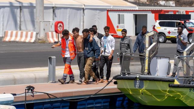 Un grupo de menores migrantes, en Lanzarote.