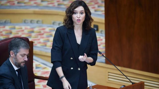 La presidenta de la Comunidad de Madrid, Isabel Díaz Ayuso, durante la sesión plenaria en la Asamblea de Madrid, este jueves.