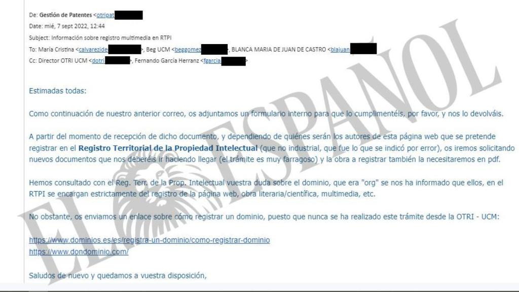 Correo electrónico enviado por la OTRI a Begoña Gómez sobre la inscripción del 'software'.