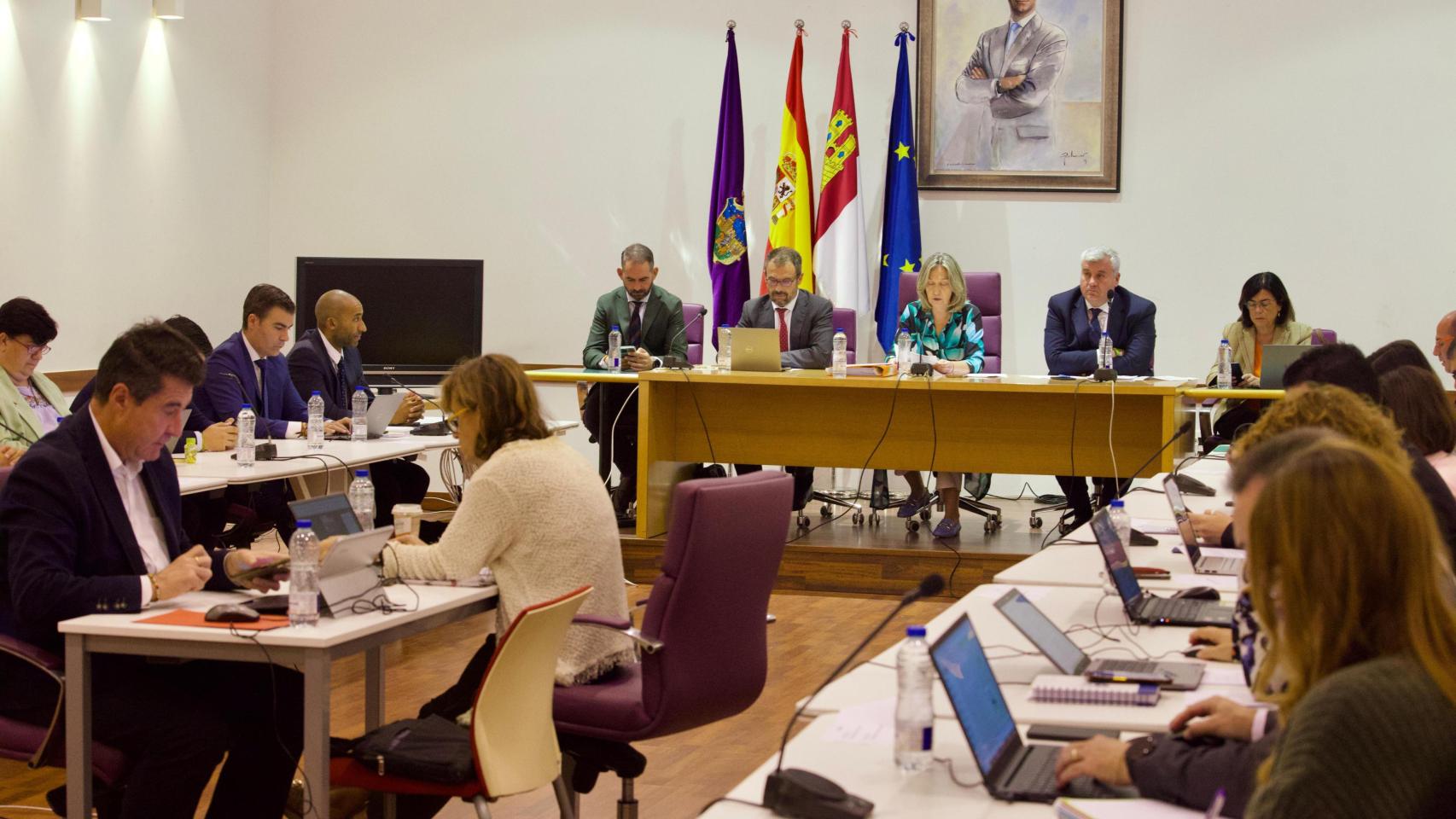 Primer debate del Estado de la Ciudad de Ana Guarinos como alcaldesa de Guadalajara.