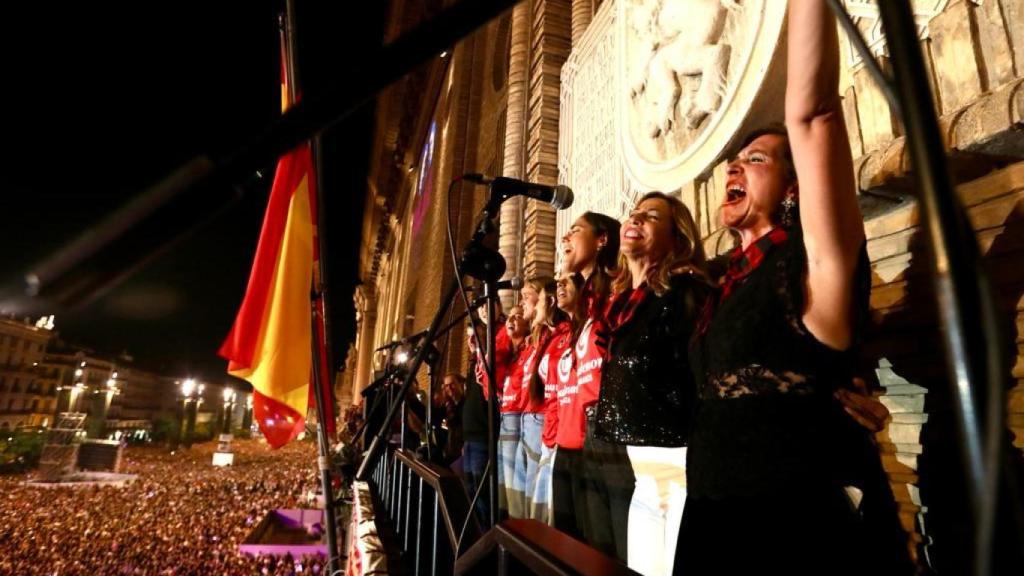 Las jugadoras del Casademont Zaragoza fueron las pregoneras de las Fiestas del Pilar 2023