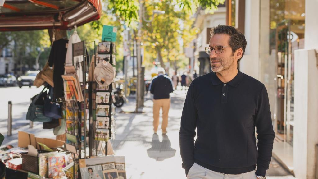 El portavoz y vicesecretario de Cultura del PP, Borja Sémper, este viernes en las calles de Madrid.