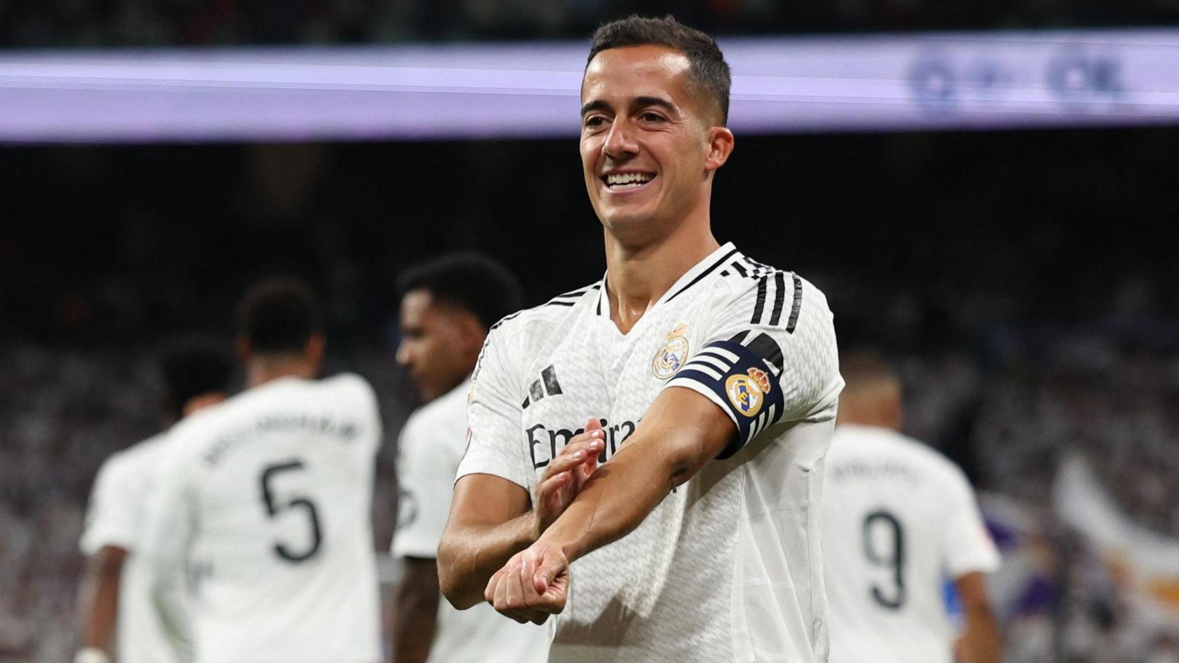 Lucas Vázquez celebra su gol de esta temporada ante el Alavés.