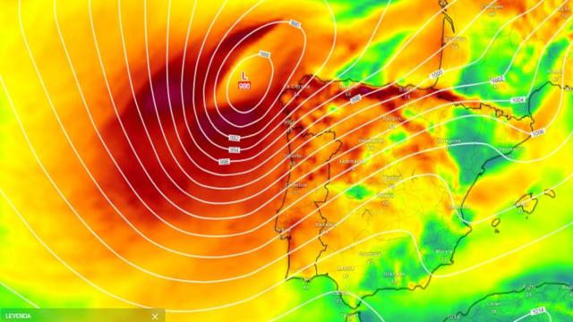 El huracán Kirk traerá a España un gran río de humedad.