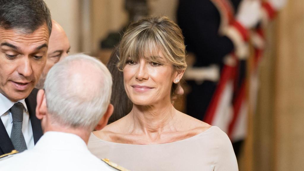 Begoña Gómez junto a Pedro Sánchez el pasado mes de junio en un acto en Madrid.