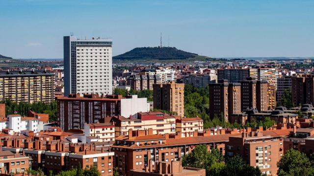 El cerro de San Cristóbal al fondo