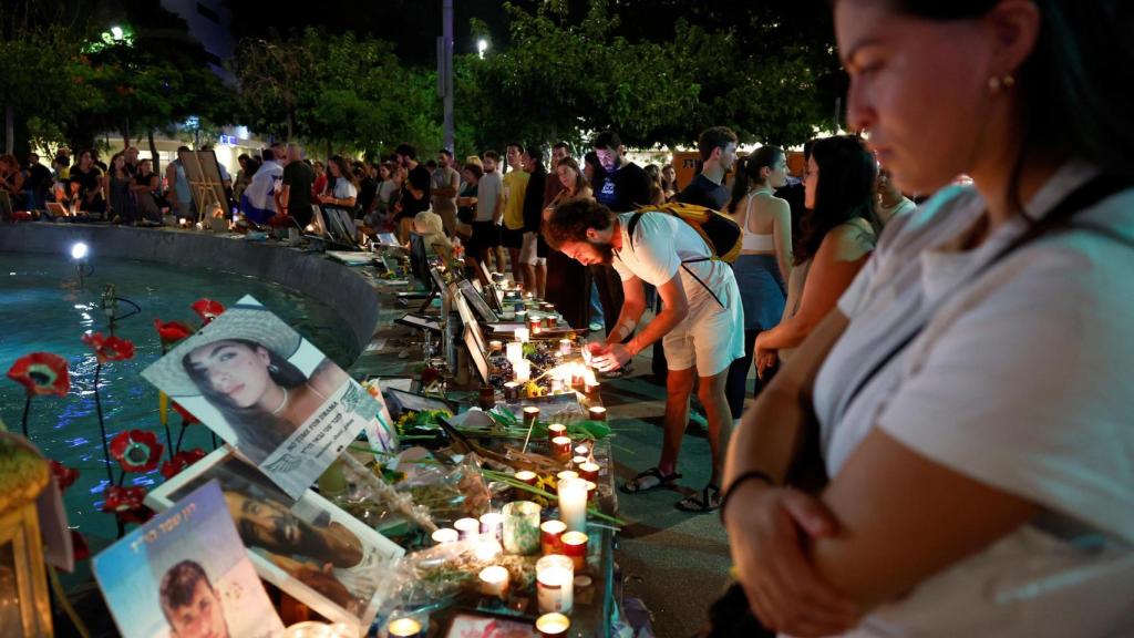 Protesta silenciosa en Tel Aviv para conmemorar el primer aniversario del ataque del 7-O.