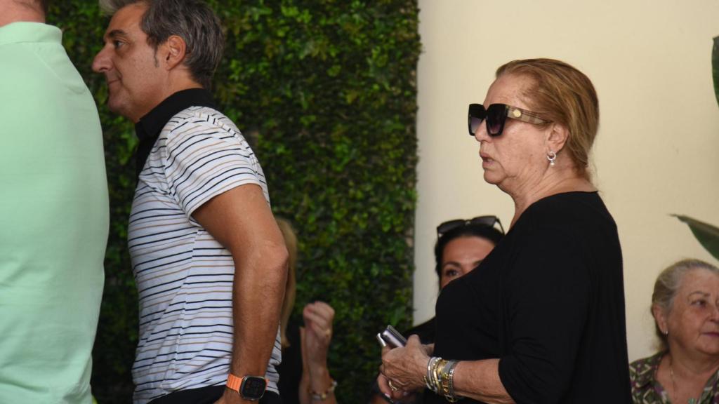 Mayte Zaldívar y Fernando Marcos, en una fotografía reciente, en Marbella.