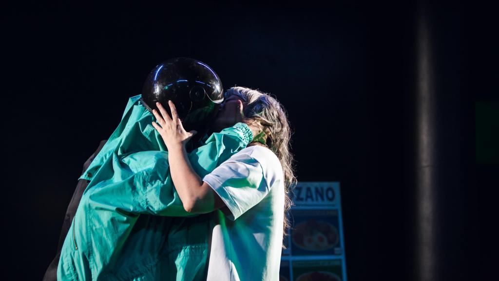 Escena de 'Pequeño cúmulo de abismos', de Cris Blanco . Foto: Geraldine Leloutre