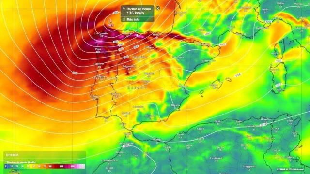 La Aemet pone a España en alerta por la borrasca Kirk: olas de dos pisos de altura y vientos de hasta 120 km/h