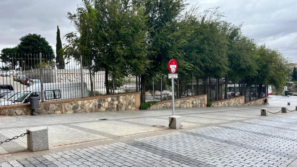 La nueva parada del tren turístico quedará fijada en la cuesta de los Capuchinos.