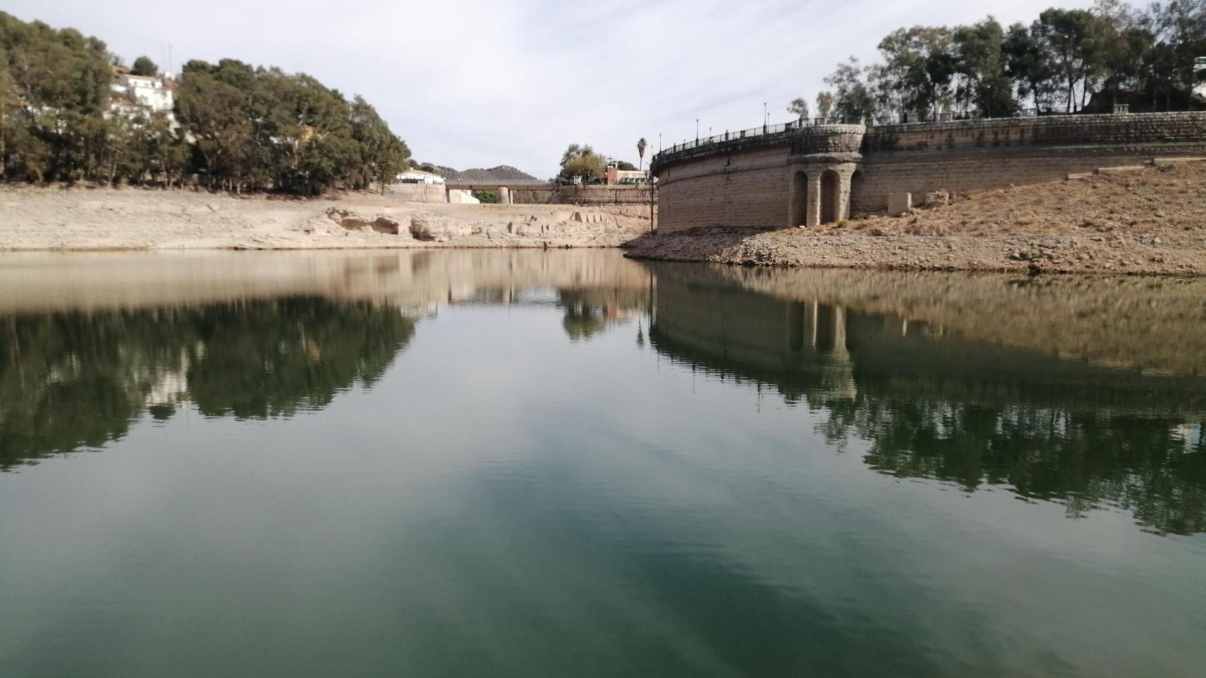 Estado actual de embalse del Conde del Guadalhorce.