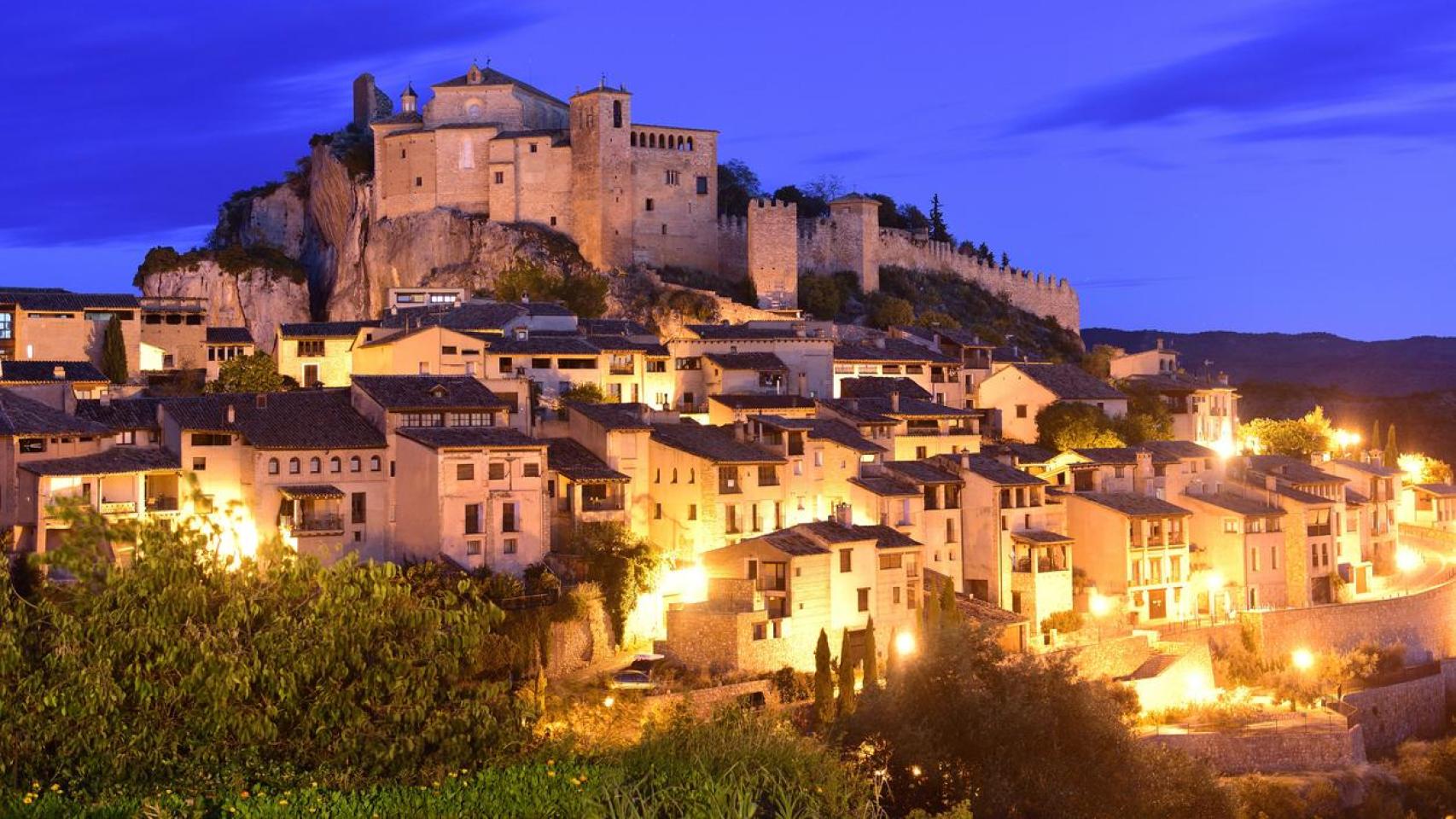 Atardecer en la ciudad medieval de Alquezar.