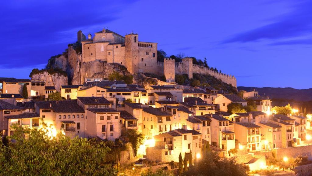 Atardecer en la ciudad medieval de Alquezar.