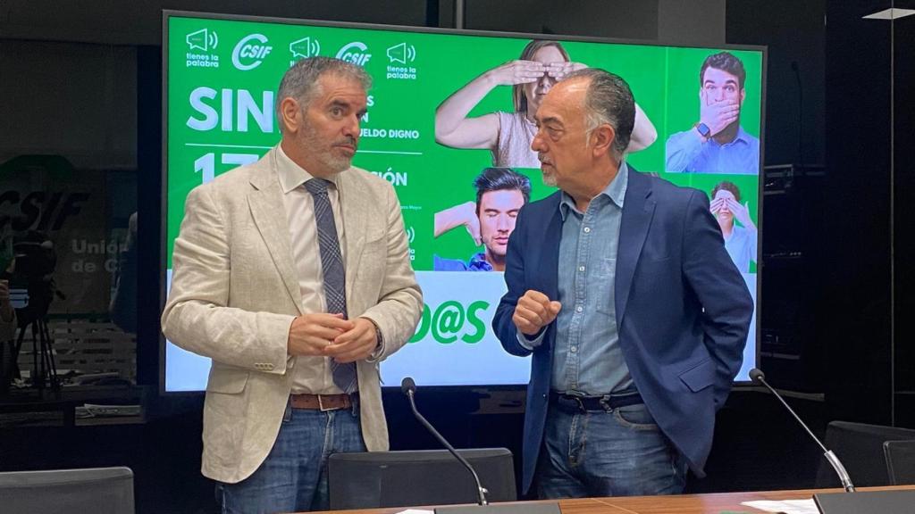 El presidente autonómico de CSIF Castilla y León, Benjamín Castro; y el secretario de Acción Sindical, Ángel Barrigón