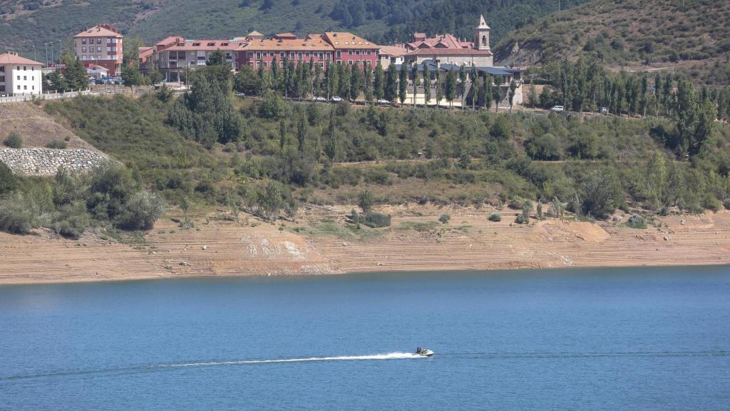 Embalse de Riaño (León)