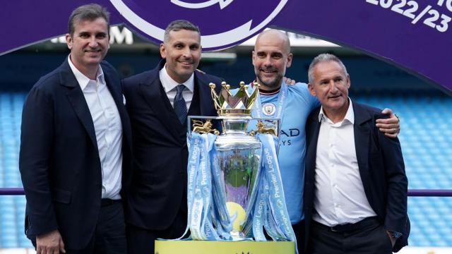 Ferran Soriano, Khaldoon Al Mubarak, Pep Guardiola y Txiki Begiristain, de izquierda a derecha