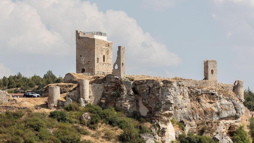 Vestigios del castillo de Calatañazor.