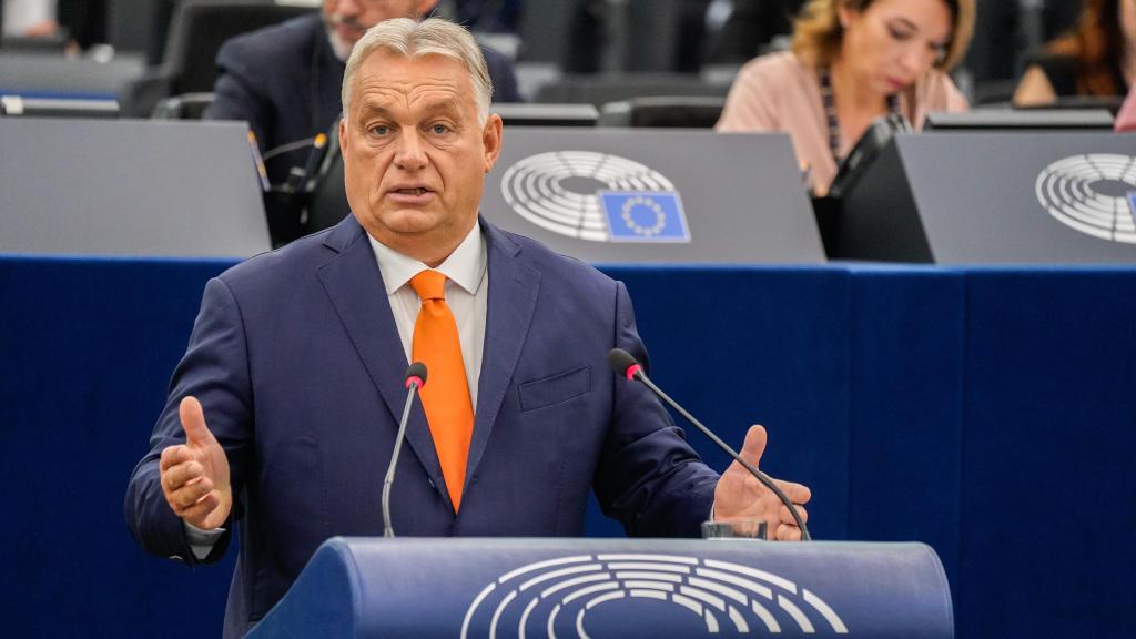 El primer ministro húngaro, Viktor Orbán, durante una intervención ante el pleno de la Eurocámara en Estrasburgo