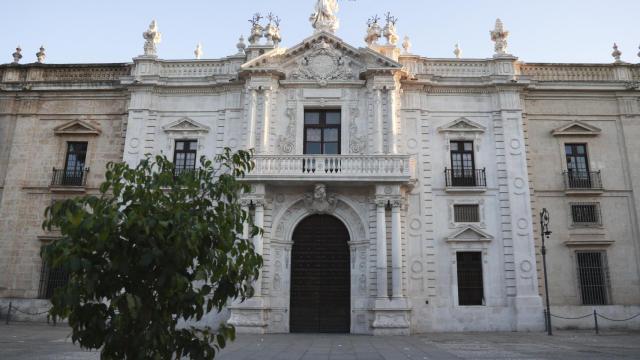 La fachada del Rectorado de la Universidad de Sevilla.