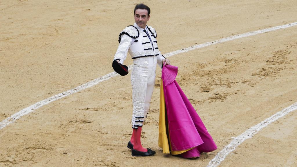 Enrique Ponce, en la plaza de toros de Valencia.