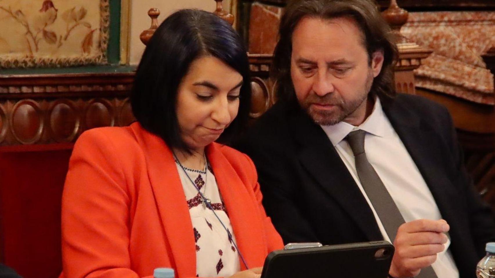 Los diputados socialistas Sara Sánchez y Antonio Cámara