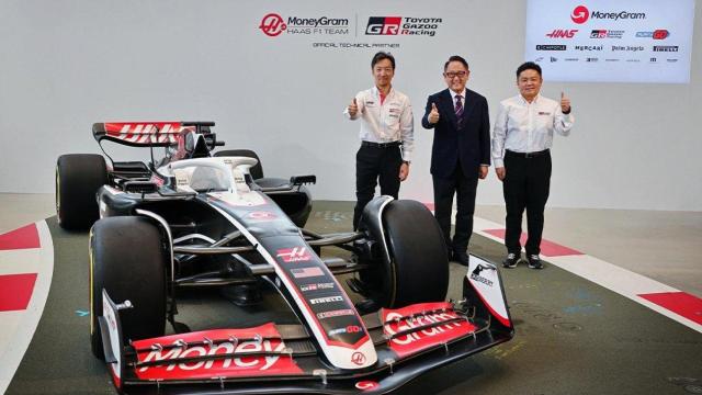 Presentación del acuerdo entre Haas y Toyota.