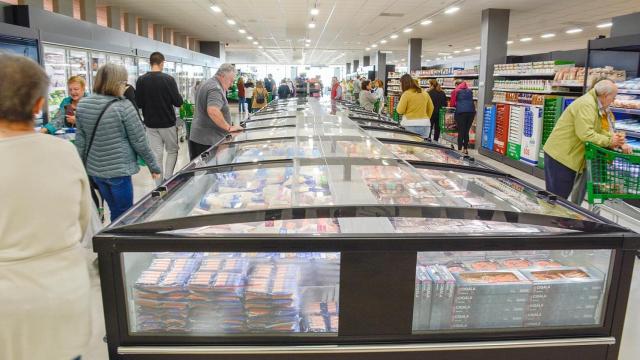 Interior del nuevo Mercadona de Tomelloso. Fotos: Ayuntamiento.