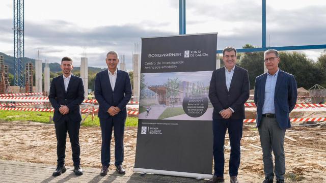 Visita al Centro de Investigación Avanzada eMobility de BorgWarner.