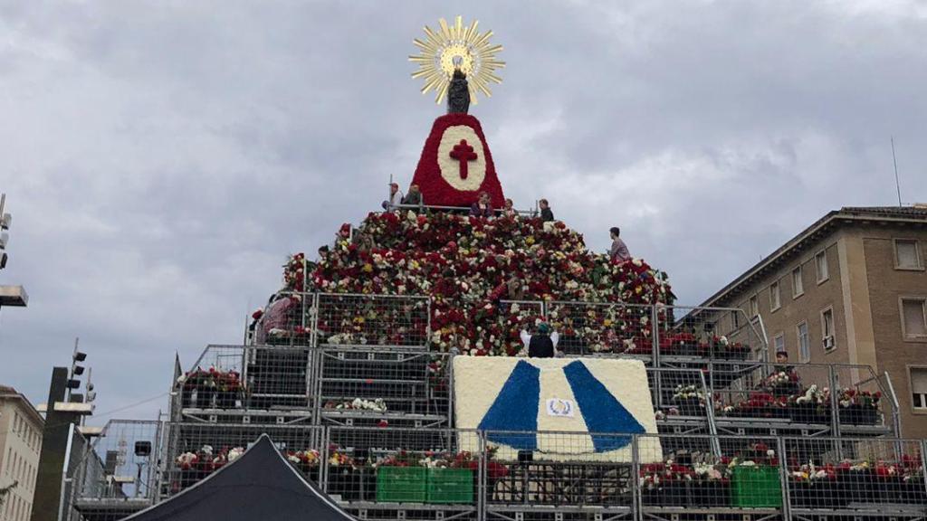 Comienza la Ofrenda de Flores de Zaragoza 2024.