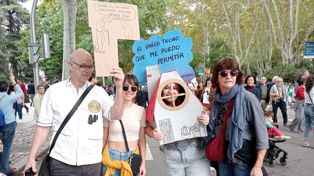 Manifestantes en Paseo del Prado.