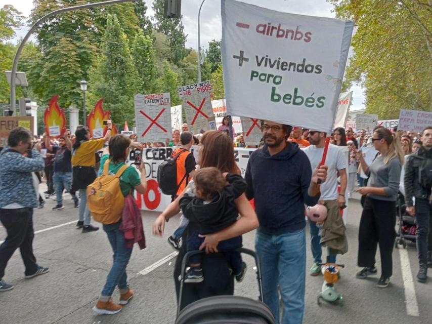 Las protestas también fueron contra los turistas.