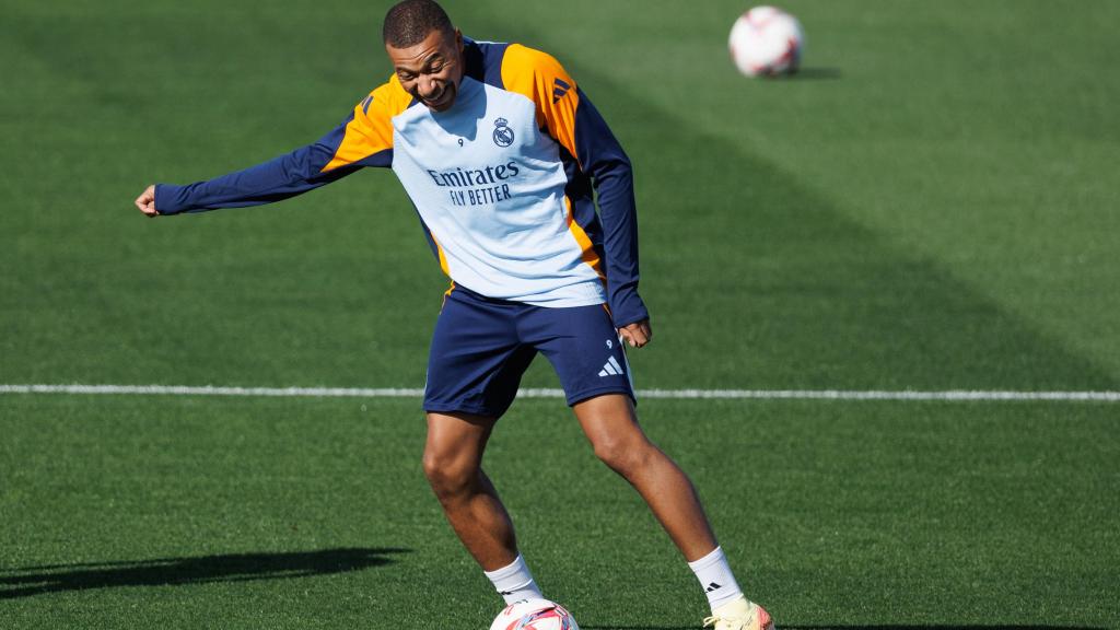 Mbappé, durante un entrenamiento con el Real Madrid.