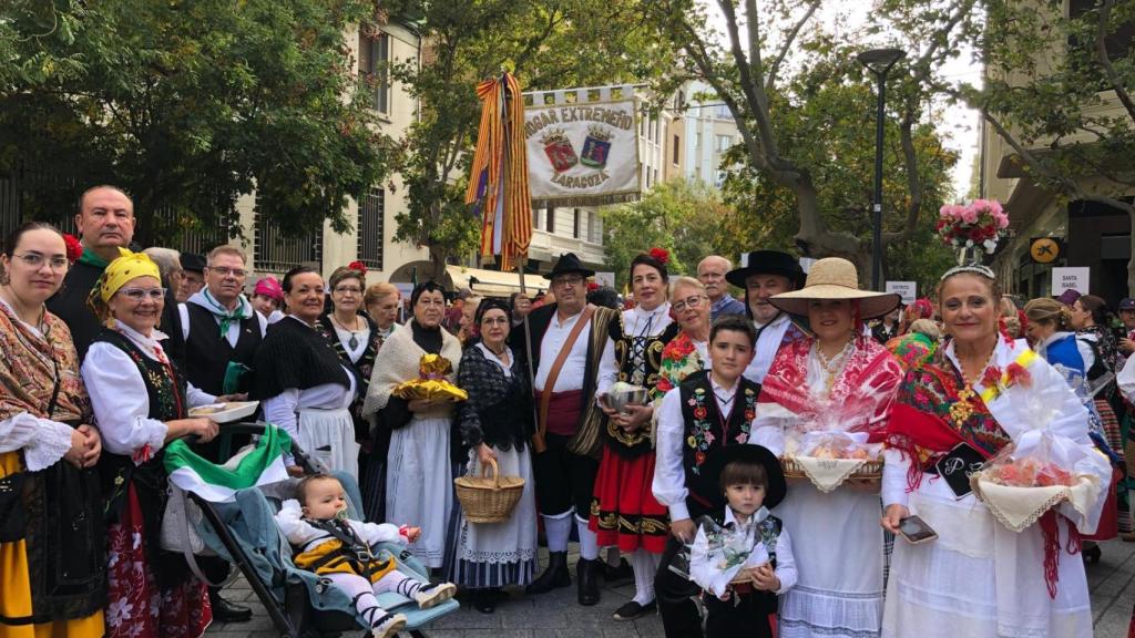 Casa Regional de Extremadura en la Ofrenda de Frutos 2024