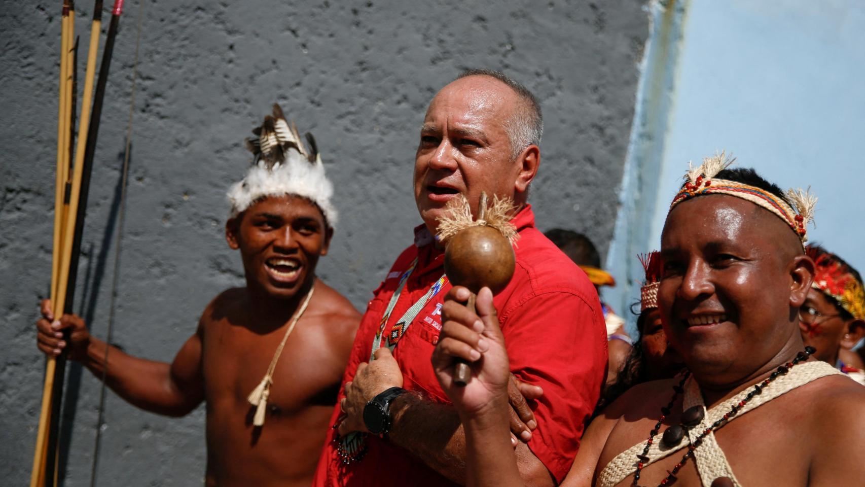 El ministro del Interior de Venezuela, Diosdado Cabello, asiste a un evento para conmemorar el día de la Resistencia Indígena en Caracas, Venezuela, el 12 de octubre.