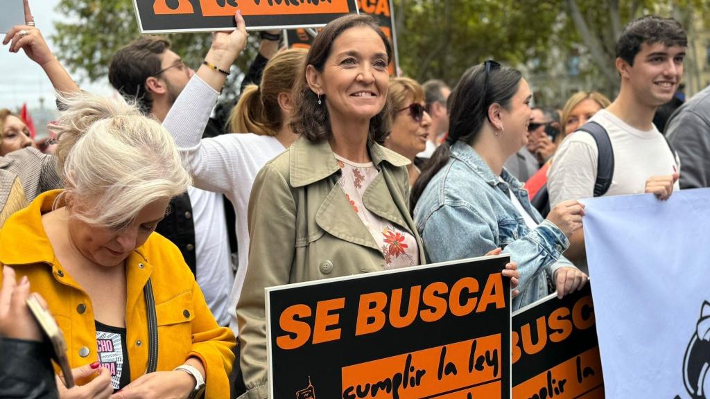 Reyes Maroto, portavoz socialista en el Ayuntamiento de Madrid, durante la manifestación.