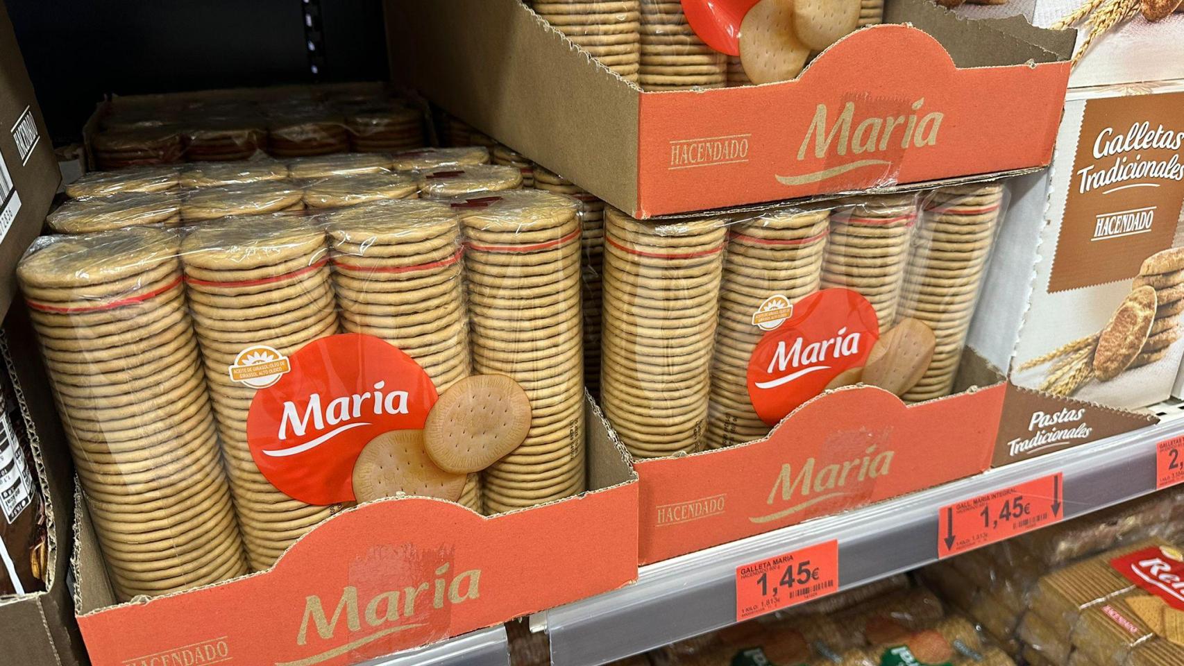 Las galletas de la marca blanca Hacendado de Mercadona en los lineales del supermercado