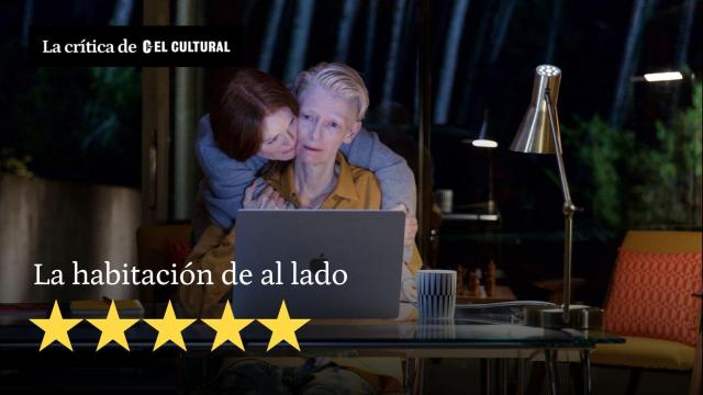 Julianne Moore y Tilda Swinton, en 'La habitación de al lado'