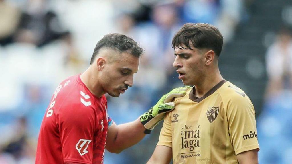 Izan Merino con Alfonso Herrero en Riazor