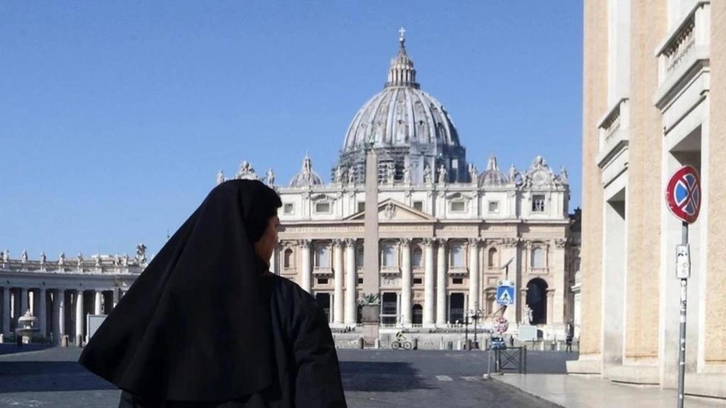 Imagen de recurso de una monja en el Vaticano.