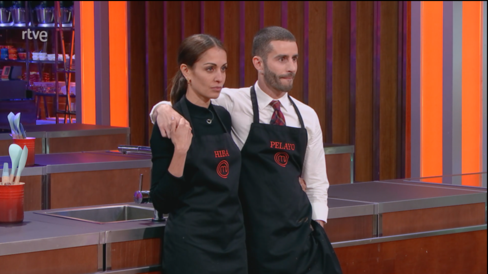 Hiba Abouk y Pelayo Díaz, en 'MasterChef Celebrity 9'.