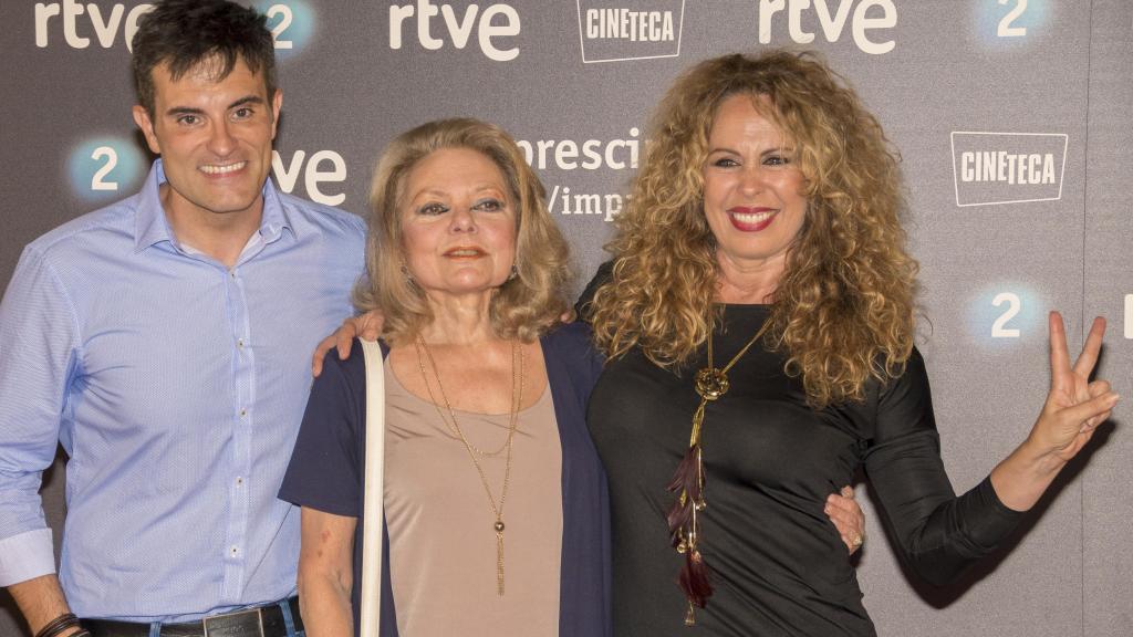 Miriam Díaz-Aroca, Luis Larrodera y Mayra Gómez Kemp en una imagne de archivo.