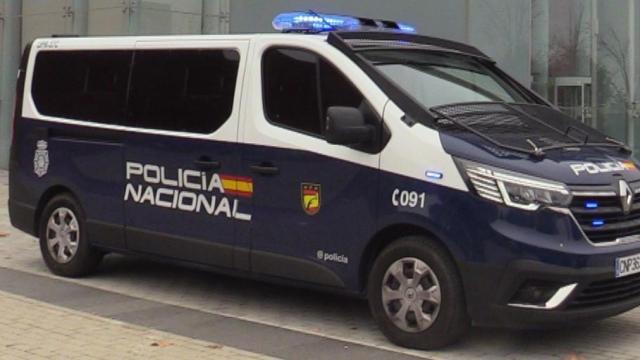 Furgón de la Policía Nacional