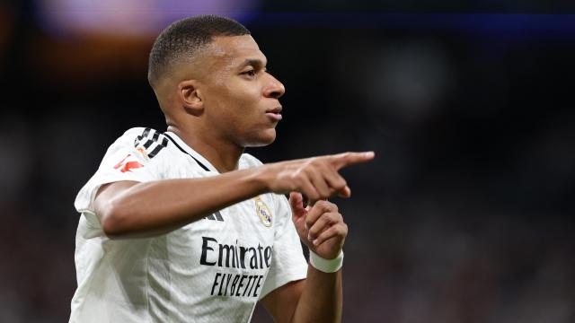 Kylian Mbappé en el partido del Real Madrid contra el Alavés.